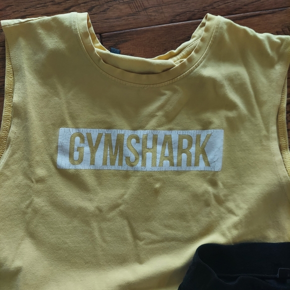 Gymshark mens tank and workout pants - Picture 2 of 4